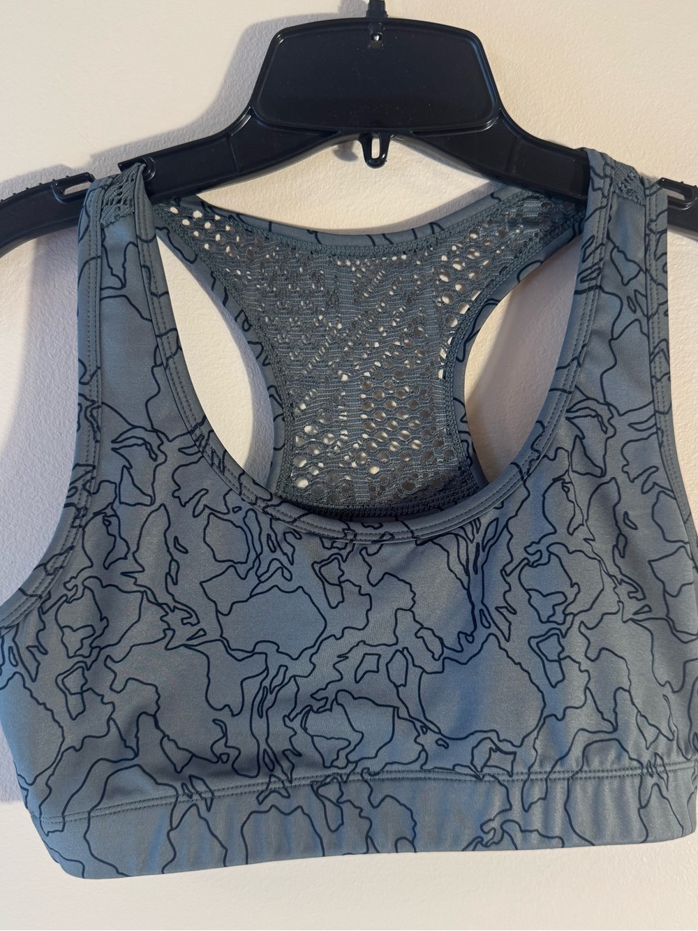 Zyia Women's Olive Green with Navy Blue Patterned Bomber Sports Bra
